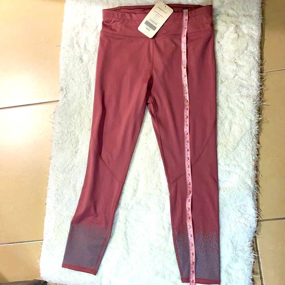 Fabletics Nwt!!